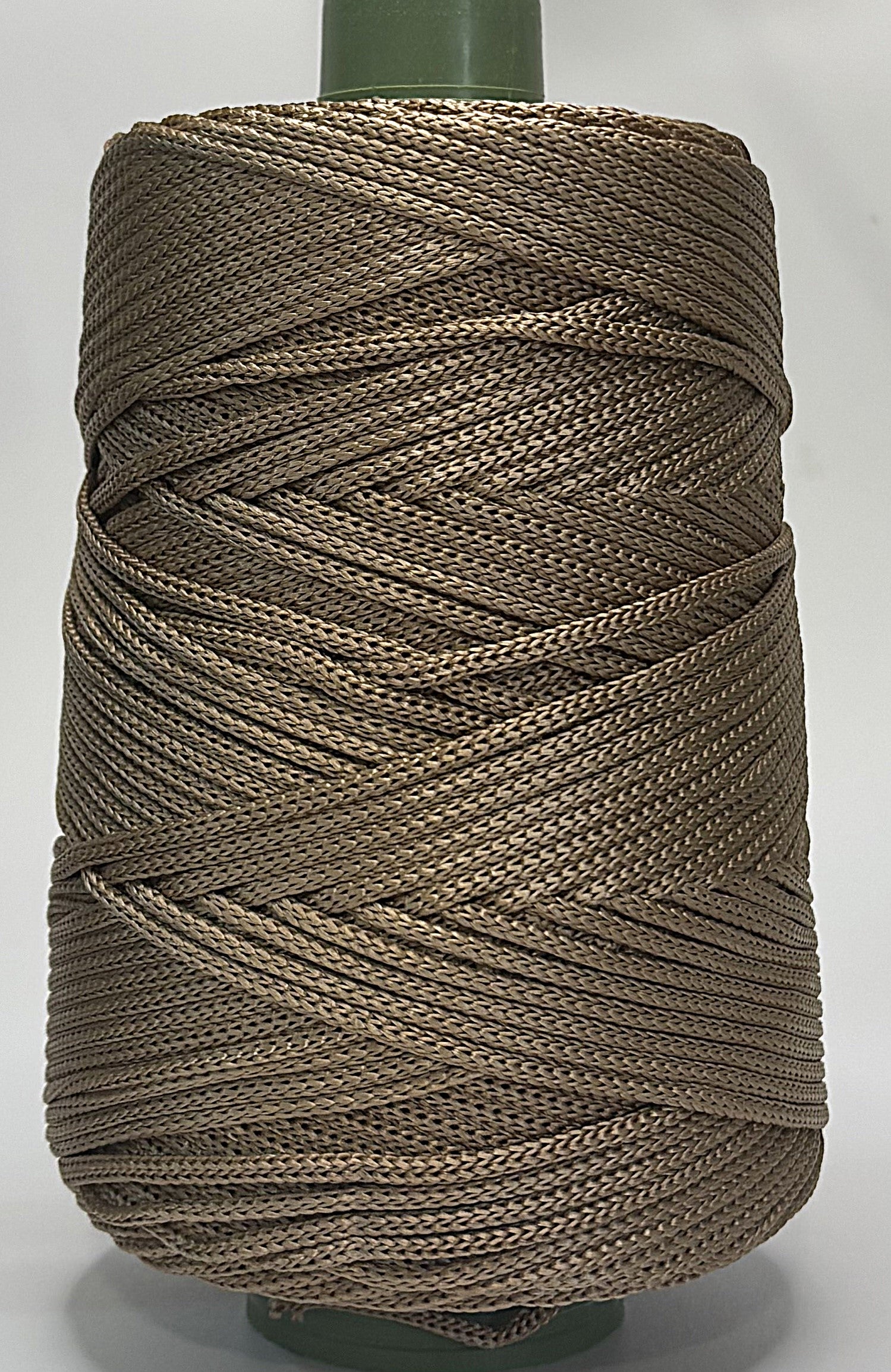 Macrame rope 100% polyester 3 mm