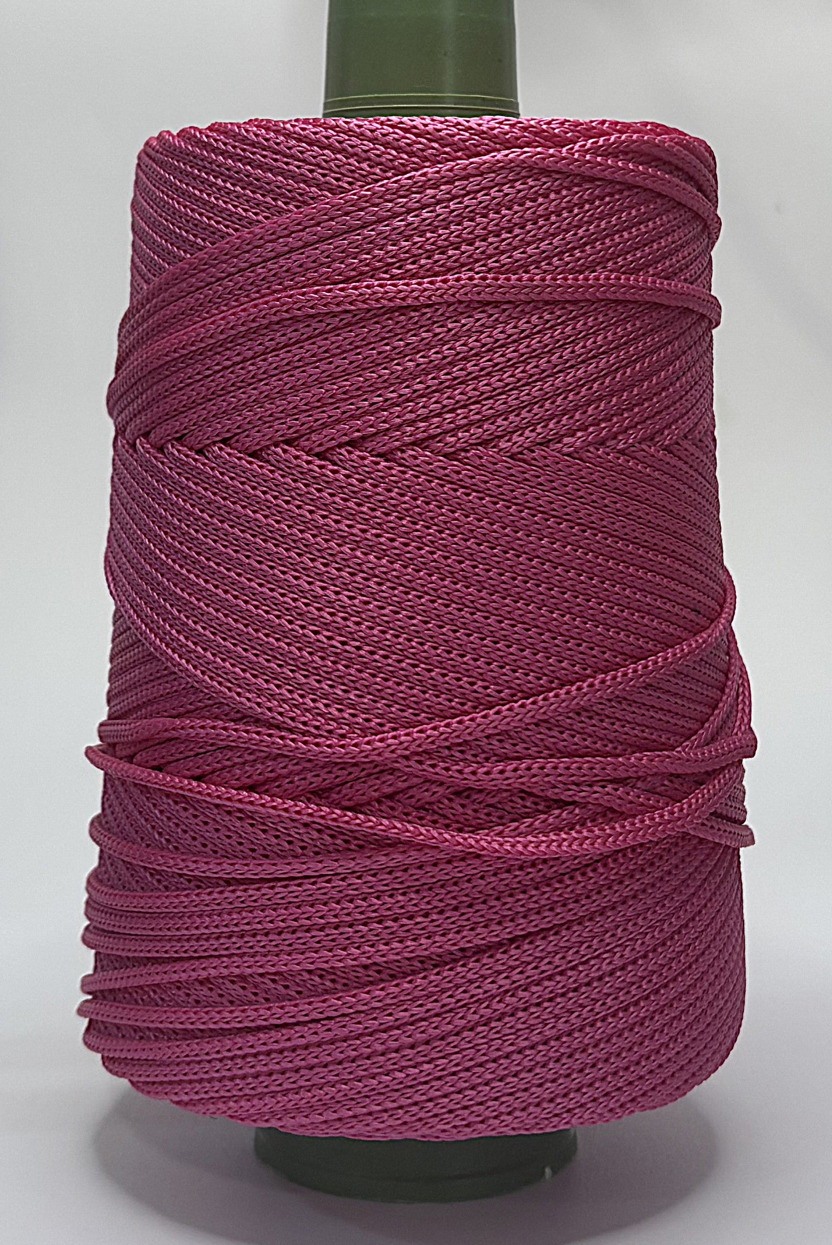 Macrame rope 100% polyester 3 mm