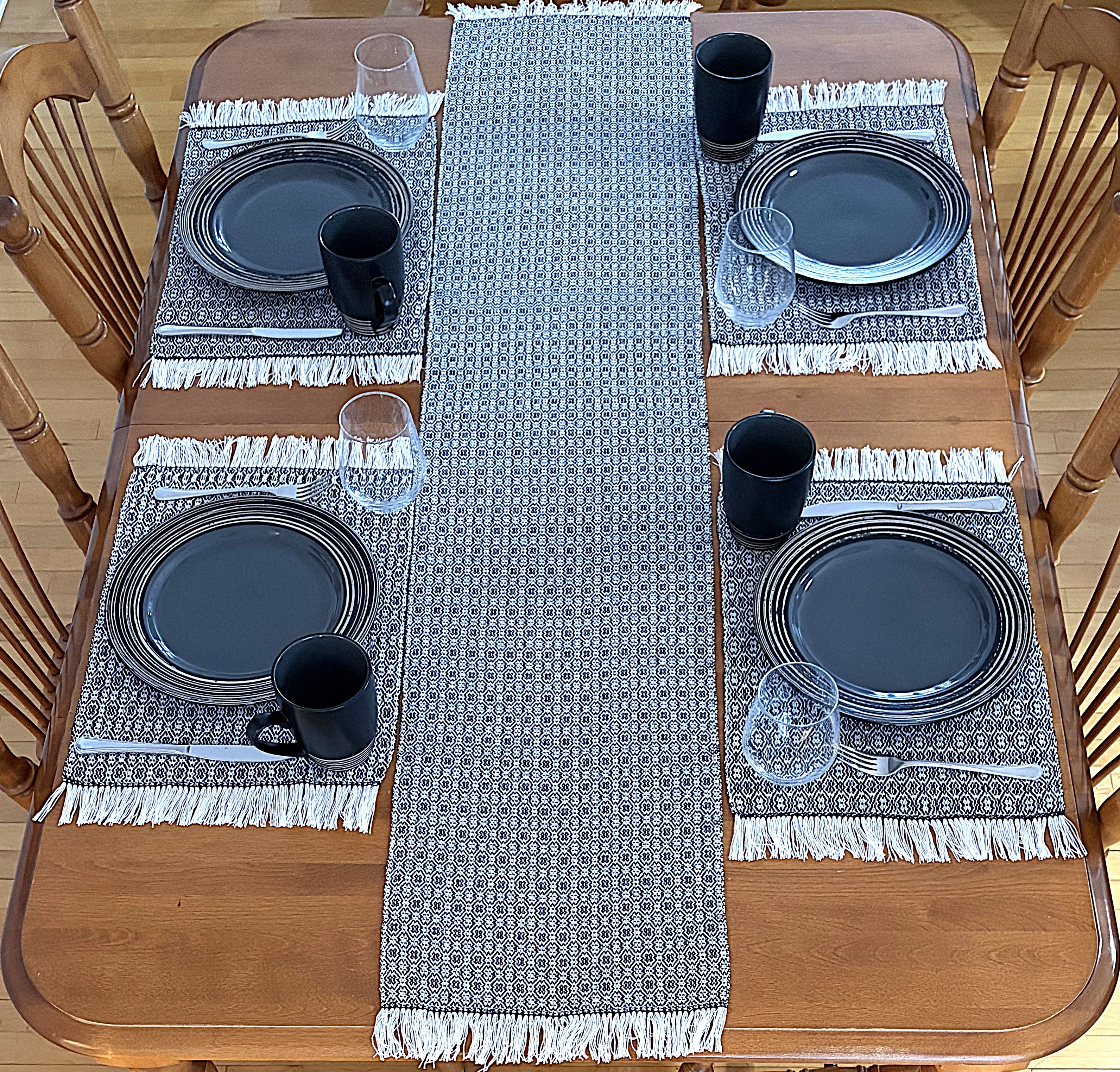 Table runner and placemat set, 8/2 Cotton