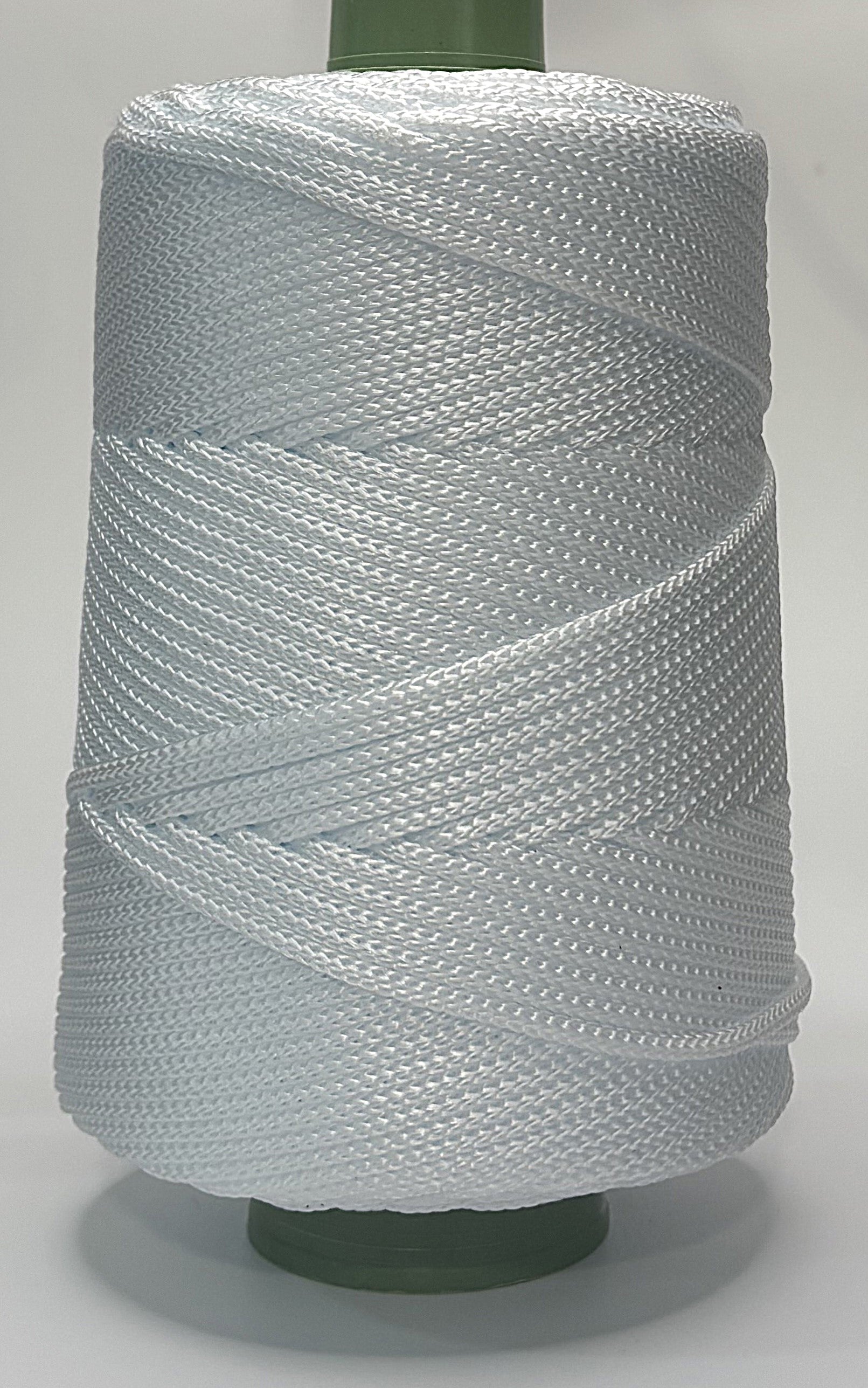 Macrame rope 100% polyester 3 mm